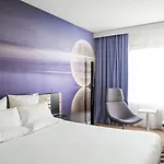 מלון Novotel Centrum