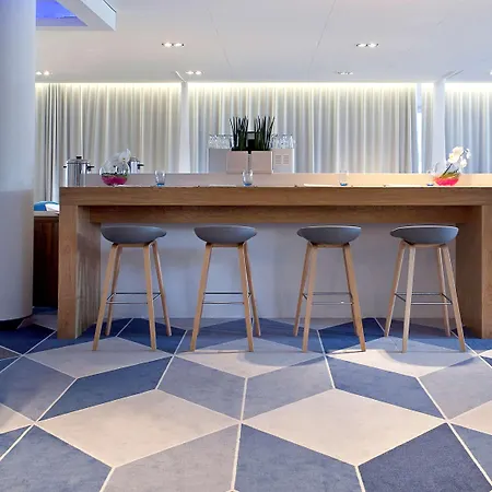 Novotel Centrum 4*