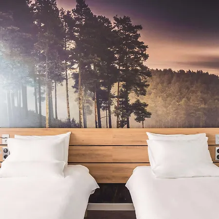 Novotel Centrum Hotel 4*