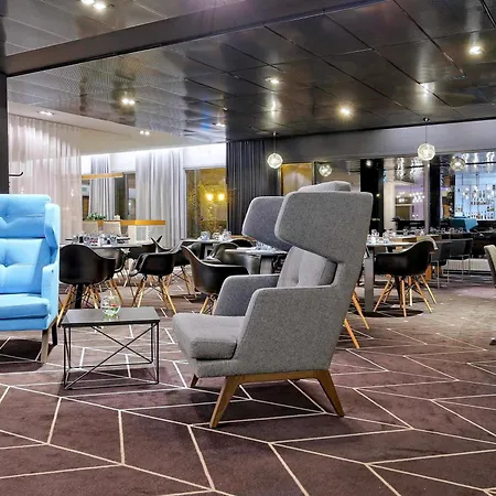 فندق Novotel Centrum 4*