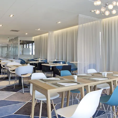 Novotel Centrum Hotel 4*