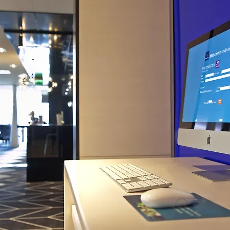 Novotel Centrum 4*