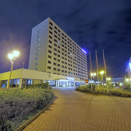 Novotel Centrum Hotel 4*