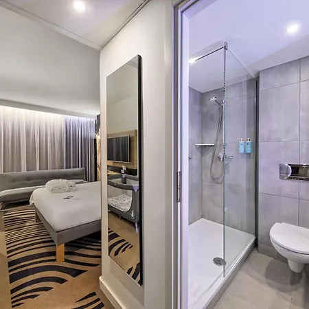 Novotel Centrum Hotel 4*