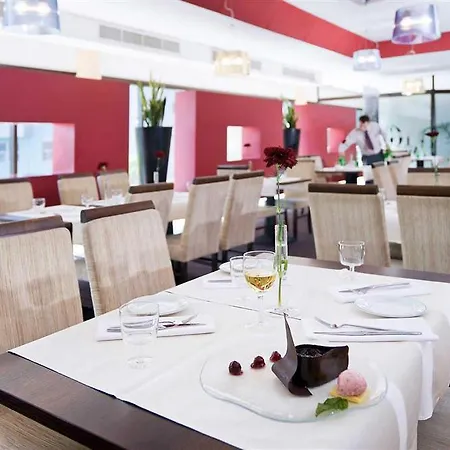 Hotel Novotel Centrum 4*