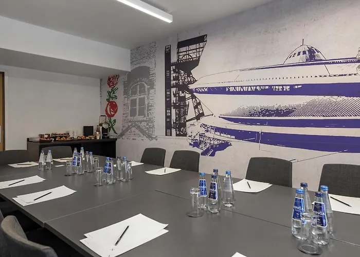 Novotel Centrum Отель 4*