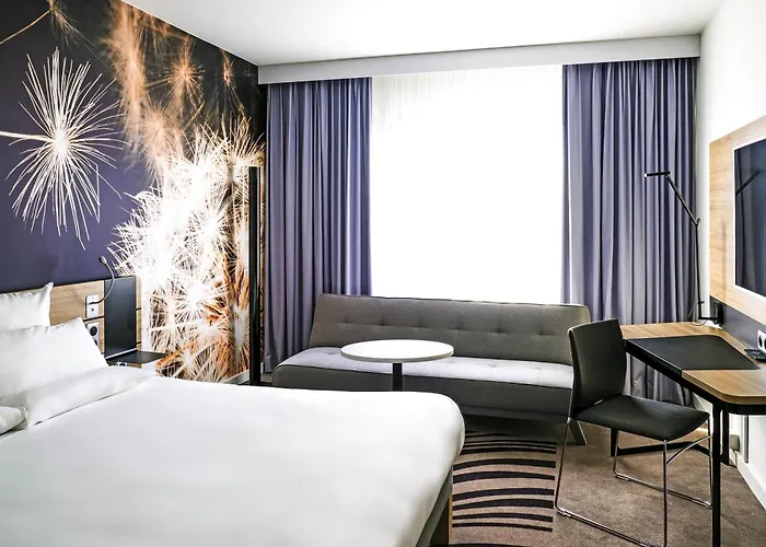 Novotel Centrum Hotel 4*