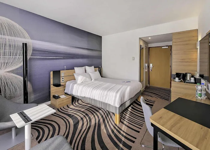 Novotel Centrum Hotel 4*